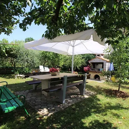 In - Istrien 40339 Apartman *