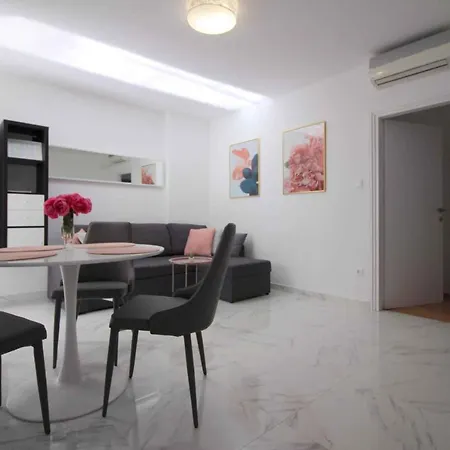 Apartman In - Istrien 40339 Porec