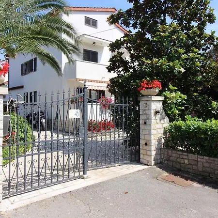 In - Istrien 40339 Apartment
